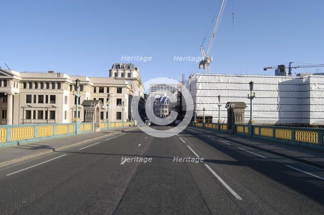 Southwark Bridge, London 2005. Artist: Unknown.