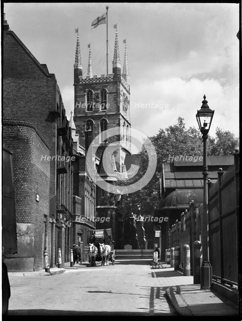 Southwark Cathedral, Montague Close, Southwark, Greater London Authority, 1930s. Creator: Charles William  Prickett.