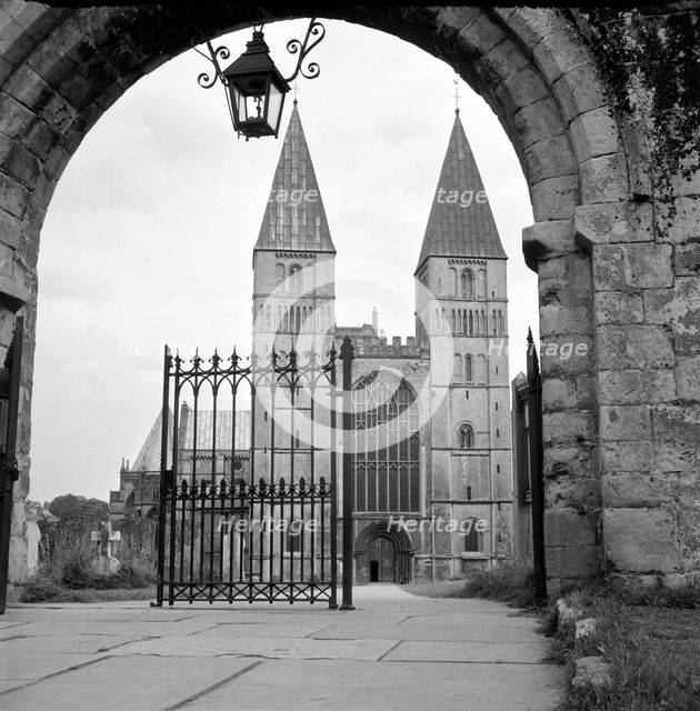 Southwell Minster, Nottinghamshire, 1948. Artist: Hallam Ashley.