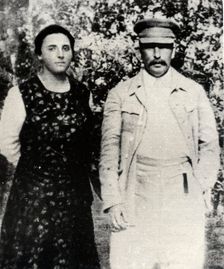 Soviet leader Josef Stalin with his second wife Nadezhda Alliluyeva, late 1920s