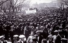 Socialist demonstration in Madrid during the labor party in the May 1, 1931