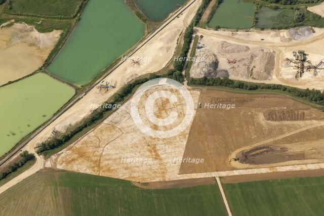 Soilmarks of a possible Prehistoric or Roman farmstead, near Witney, Oxfordshire, 2015  Creator: Historic England Staff Photographer.