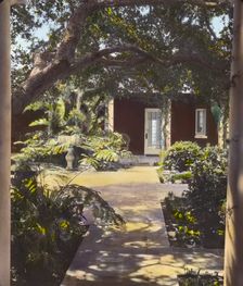 "Solana," Frederick Forrest Peabody house, Eucalyptus Hill Road, Montecito, California, 1917. Creator: Frances Benjamin Johnston