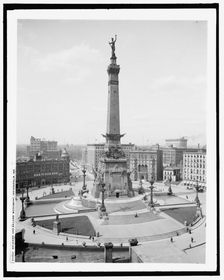 Soldiers and Sailors Monument, Indianapolis, Ind., c1907. Creator: Unknown