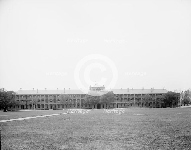 Soldiers' barracks, Fort Monroe, Va., between 1900 and 1906. Creator: Unknown.