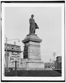 Soldier's monument, Portland, Me., between 1890 and 1900. Creator: Unknown
