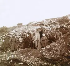 Soldiers wearing gas masks, c1914-c1918