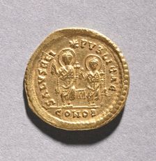 Solidus of Theodosius II and Valentinian III (reverse), 408-425. Creator: Unknown