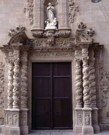 Solomonic columns in the door of the parish church of Santa Maria in Caldas de Montbui