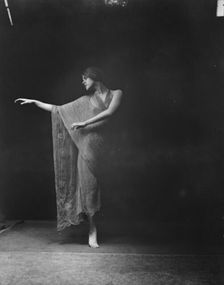 Solveig Hornbeck, between 1917 and 1921. Creator: Arnold Genthe