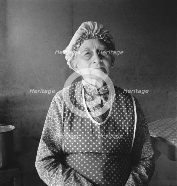 Soper grandmother, who lives with family, FSA borrower, Willow Creek area, Oregon, 1939. Creator: Dorothea Lange.