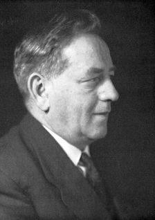 Saul Adler (1895-1966), Russian-born British medical scientist