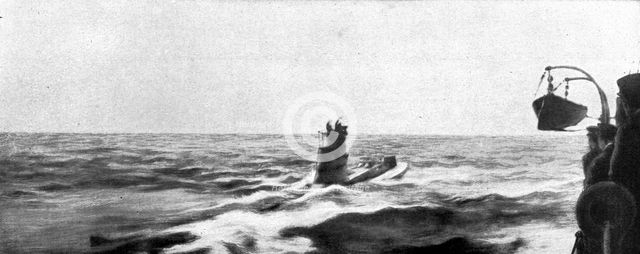 'Sauvetages d'allemands; Le submersible U8, surpris le 4 mars 1915, pres de Douvre..., 1915 (1924). Creator: Unknown.