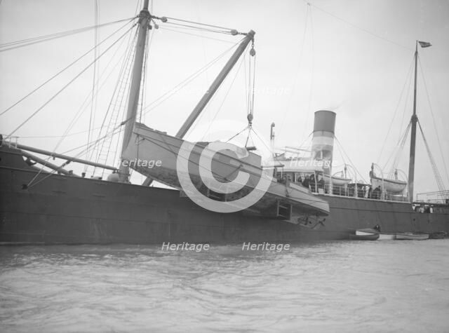 'Sabin' being shipped, 1912. Creator: Kirk & Sons of Cowes.