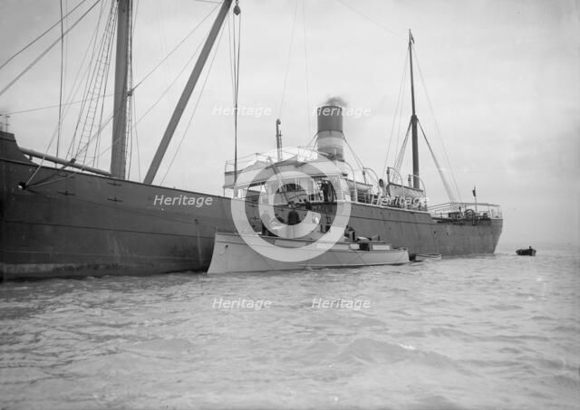 'Sabin' being shipped, 1912. Creator: Kirk & Sons of Cowes.