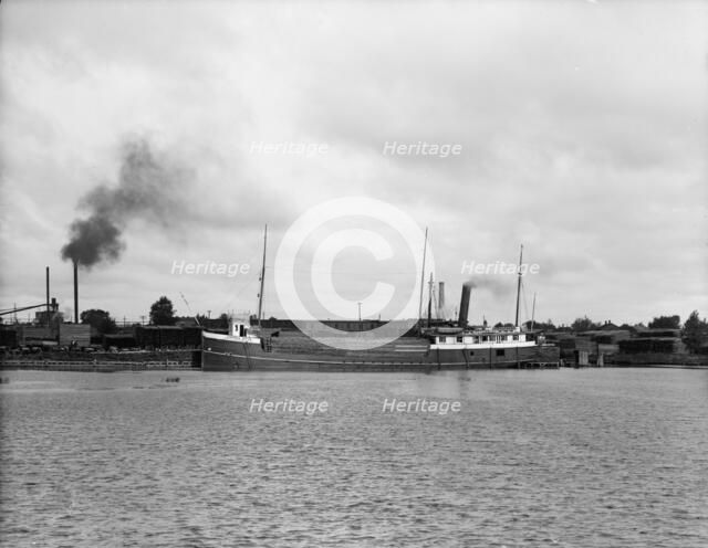 Saginaw River, Saginaw, Mich., c1908. Creator: Unknown.