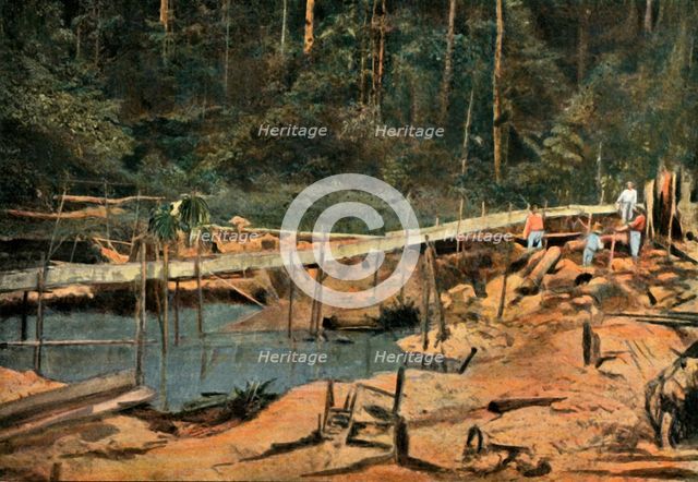 'Saint-Elie. Le Schluss (Rigole Pour L'Or)', (The Sluice, Prospecting for Gold), 1900. Creator: Unknown.