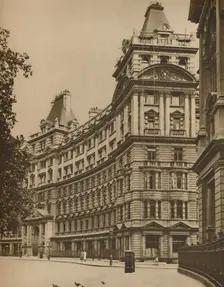 Salisbury House: Palatial Business Premises in the City c1935. Creator: Donald McLeish