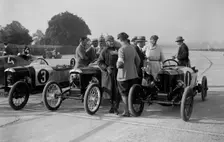 Salmson and two GNs, JCC 200 Mile Race, Brooklands, 1922. Artist: Bill Brunell