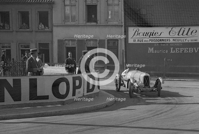 Salmson competing at the Boulogne Motor Week, France, 1928. Artist: Bill Brunell.