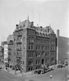 Salvation Army, between 1910 and 1920. Creator: Harris & Ewing