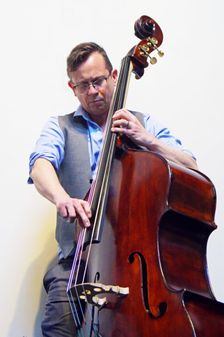 Sam Burgess - James Pearson Trio, NJA Methodist Church, Loughton, Essex, 2.9.19. Creator: Brian O'Connor