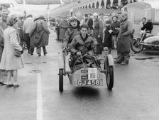 Sammy Davis with 1897 Leon Bollee tricar Beelzebub London to Brighton Run