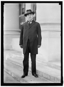 Samuel Gompers, between 1913 and 1917. Creator: Harris & Ewing