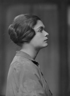 Samuels, Miss, portrait photograph, 1917 Feb. 24. Creator: Arnold Genthe