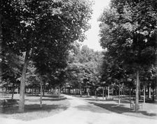 Sanitarium Park, Alma, Mich., between 1895 and 1910. Creator: Unknown