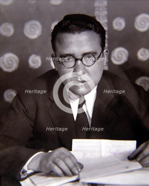 Santiago Carrillo (1915 -), Spanish politician of PCE.