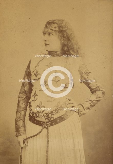Sarah Bernhardt as Lady Macbeth, 1878-1900. Creator: Paul Nadar.
