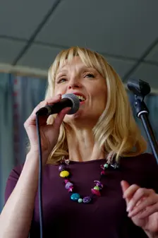Sarah-Jane Hassell, Hawth, Crawley, West Sussex, Jan 2016. Artist: Brian O'Connor