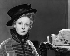 Sarah Miles (1941), British actress, 1973