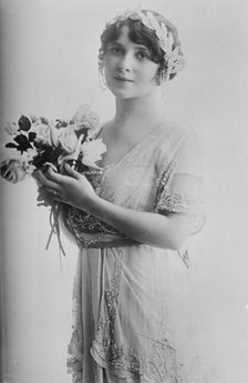 Sari Petrass, between c1910 and c1915. Creator: Bain News Service
