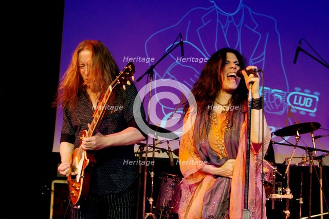 Sari Schorr and Innes Sibun, Hawth, Crawley, West Sussex, April 16, 2017. Artist: Brian O'Connor.