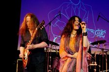 Sari Schorr and Innes Sibun, Hawth, Crawley, West Sussex, April 16, 2017. Artist: Brian O'Connor