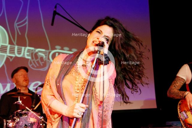 Sari Schorr, Hawth, Crawley, West Sussex, April 16, 2017. Artist: Brian O'Connor.
