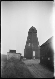 Sarre Windmill, Canterbury Road, Sarre, Thanet, Kent, 1929 Creator: Francis Matthew Shea