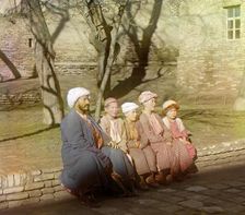 Sart schoolchildren, Samarkand, between 1905 and 1915. Creator: Sergey Mikhaylovich Prokudin-Gorsky