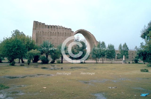 Sassanian Arch, Ctesiphon, Iraq, 1977. Creator: Vivienne Sharp.