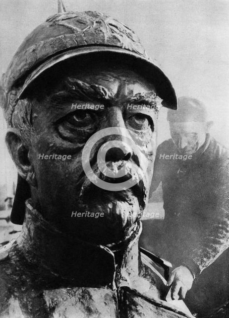 Sculpture of Otto von Bismarck, 19th century Prussian statesman, 1937.Artist: Wide World Photos