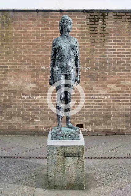Sculpture of the sculptor Elisabeth Frink by Frederick Edward McWilliam, Harlow, Essex, 2015. Artist: Steven Baker.