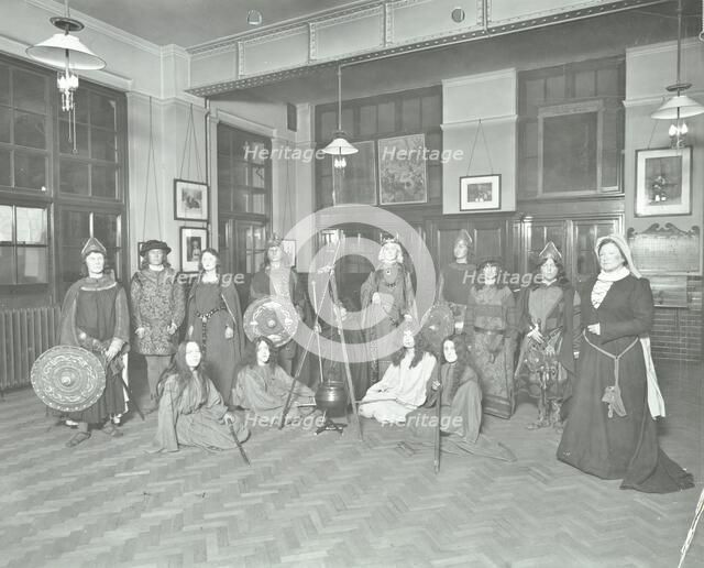 Scene from Macbeth, Glyn Road Evening Institute, London, 1915. Artist: Unknown.