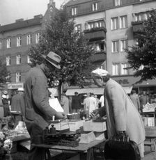 Scene in the market, Malmö, Sweden, 1947. Creator: Otto Ohm