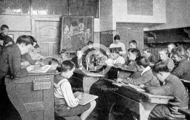 Schoolboys in a drawing lesson, Germany, 1922.Artist: Photothek, Berlin