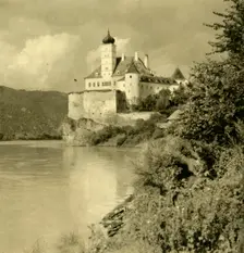 Schloss Schönbühel on the River Danube, Lower Austria, c1935. Creator: Unknown