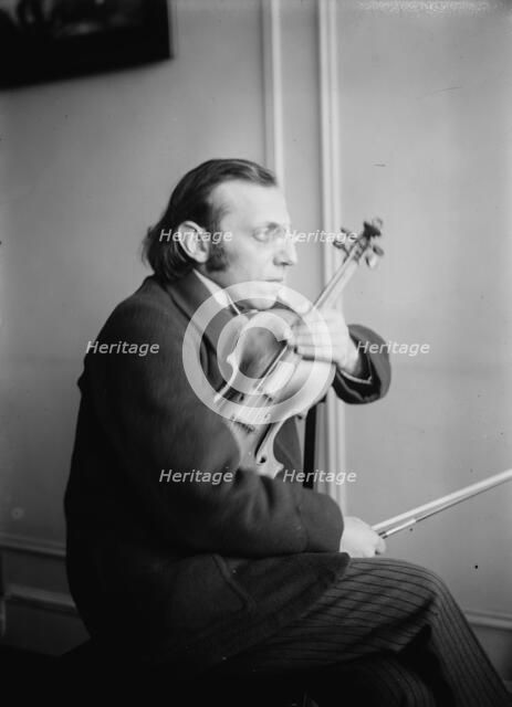 Schmuller, between c1915 and c1920. Creator: Bain News Service.