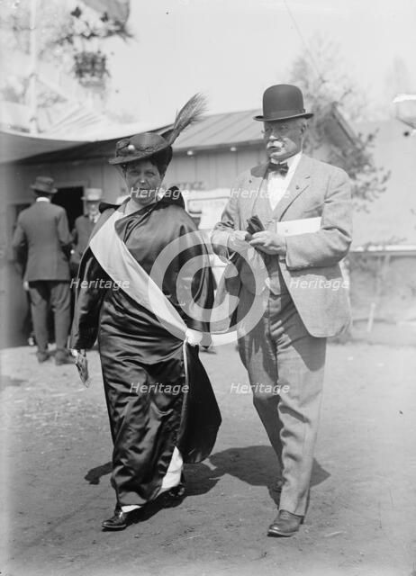 Scott, Mrs. Hugh L., Scott, Hugh L. Major General, U.S.A., Chief of Staff - Horse Show, 1915. Creator: Harris & Ewing.