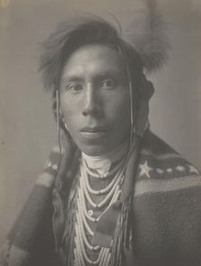 Scout That Returns, 1908. Creator: Edward Sheriff Curtis